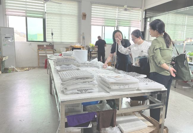 Myjocn packing office